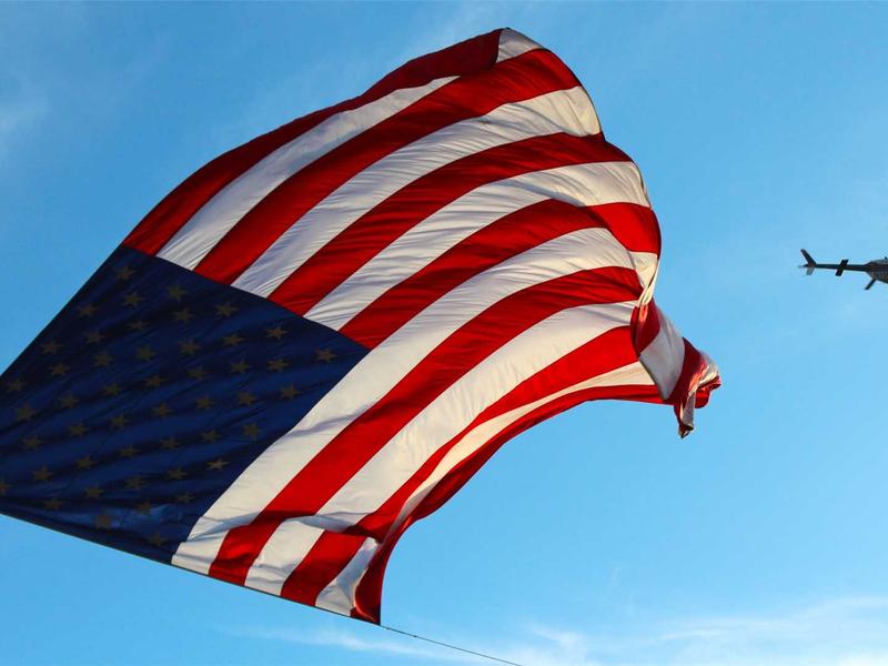 戒指之外的透明世界：QQ炫舞透明戒指图现象的深度观察