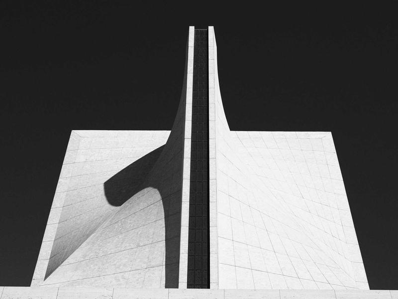 下载绝地求生大逃杀：2025年最新版本前瞻与新手全攻略